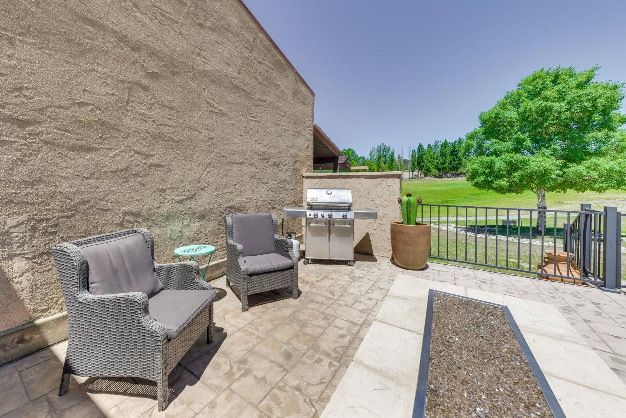 Ruidoso Golf Condo - Patio, Fire Pit And Mtn View! Екстер'єр фото